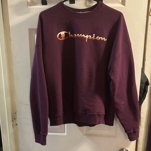 Champion Maroon Sweatshirt with Logo